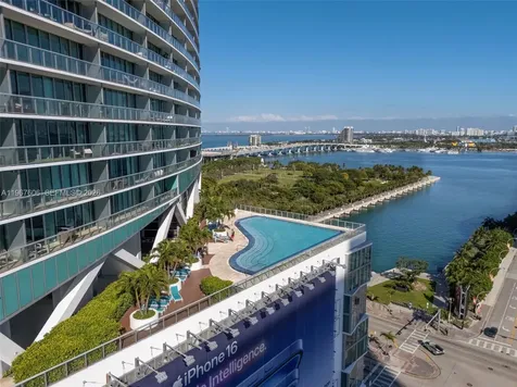 888 Biscayne Boulevard Miami FL 33132