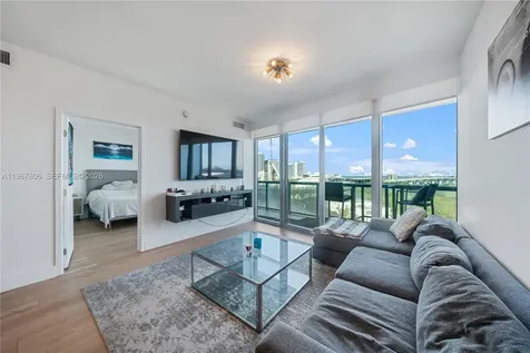888 Biscayne Boulevard Miami FL 33132