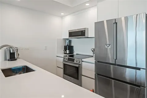 888 Biscayne Boulevard Miami FL 33132