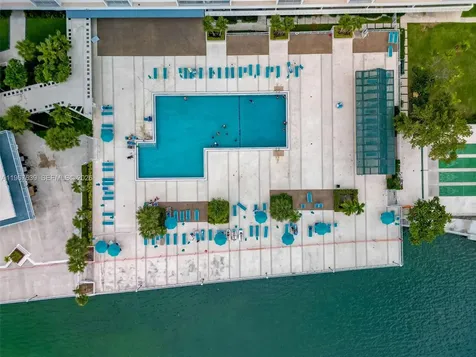 300 Bayview Drive Sunny Isles Beach FL 33160