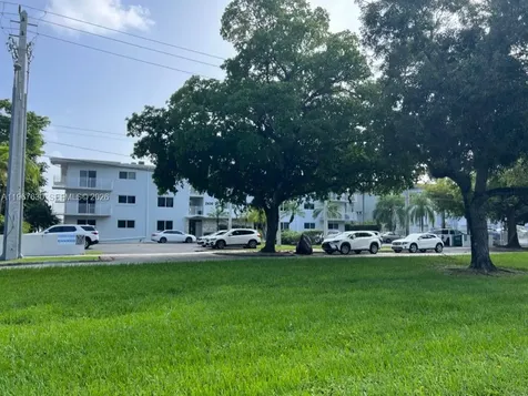 2430 NE 135th Street North Miami FL 33181