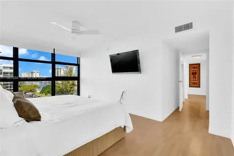 600 Parkview Drive Hallandale Beach FL 33009