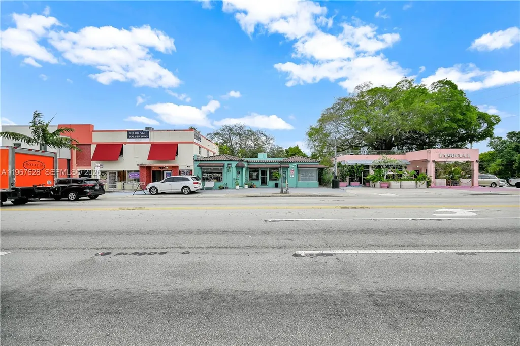 7613 Biscayne Boulevard Miami FL 33138
