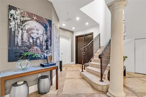 2752 Brickell Court Miami FL 33129