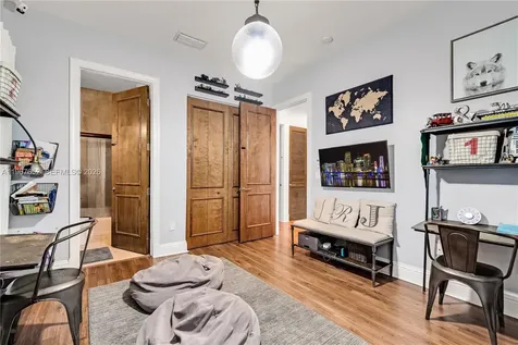 2752 Brickell Court Miami FL 33129