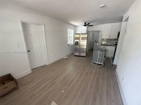 5264 NE 15th Avenue Deerfield Beach FL 33064