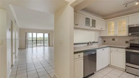 10155 NW 9th Street Circle Miami FL 33172