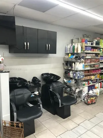 57TH Miami Gardens FL 33055