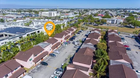 8027 Lake Drive Doral FL 33166