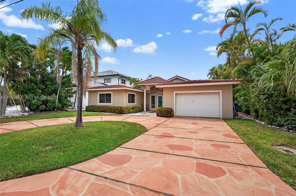317 S Riverside Drive Pompano Beach FL 33062