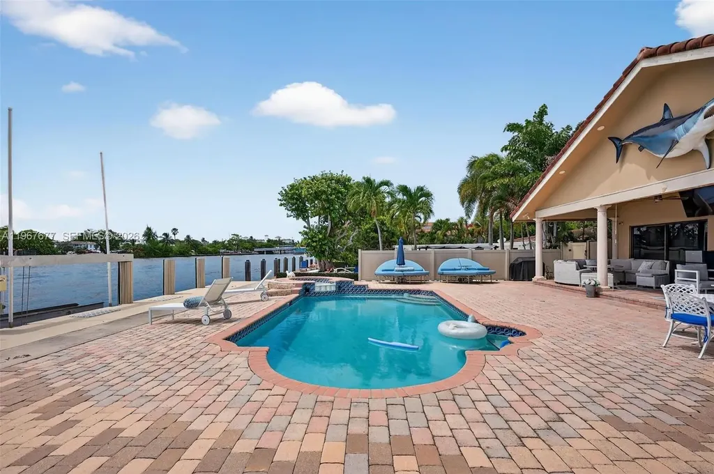 317 S Riverside Drive Pompano Beach FL 33062