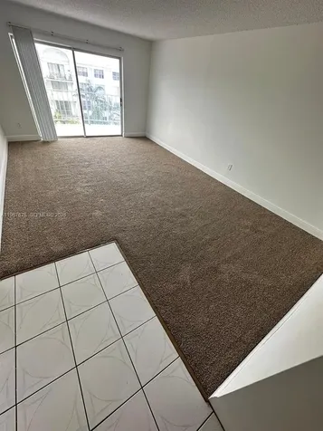 488 NW 165th Street Road Miami FL 33169