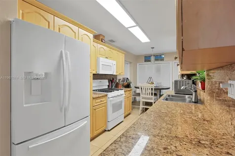 1901 SW 90th Avenue Miami FL 33165