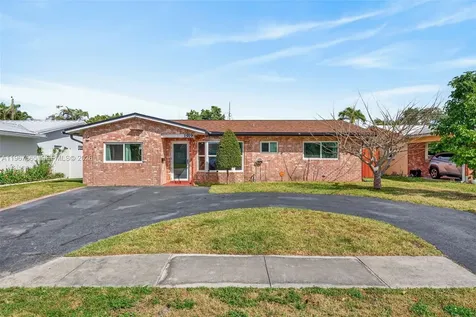 1919 NW 38th Street Oakland Park FL 33309