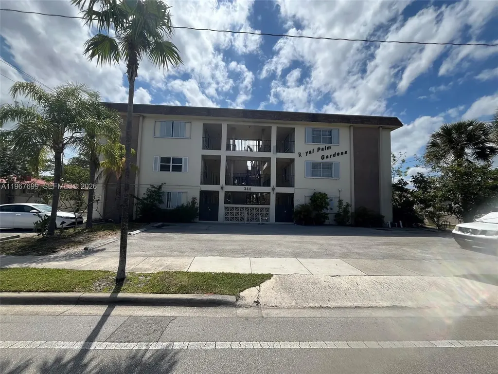 348 S Federal Highway Dania Beach FL 33004