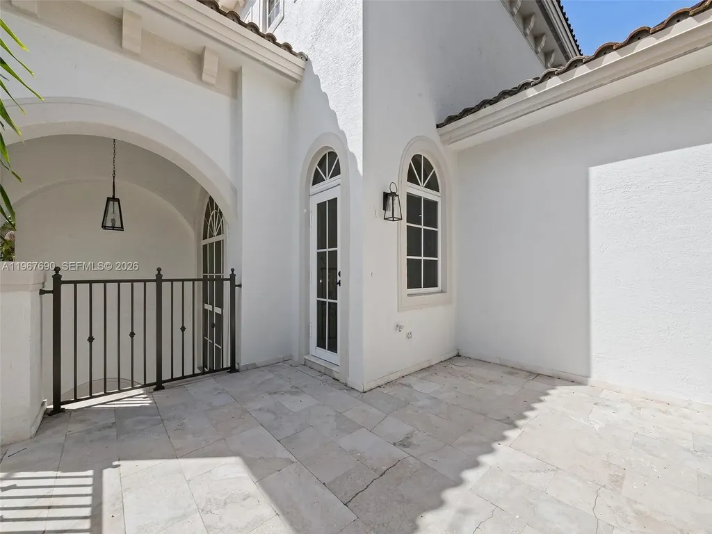 827 SE 2nd Court Fort Lauderdale FL 33301