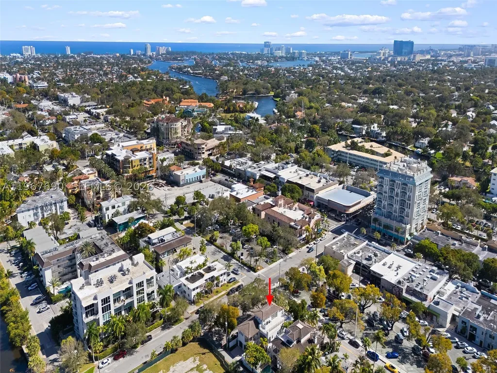 827 SE 2nd Court Fort Lauderdale FL 33301
