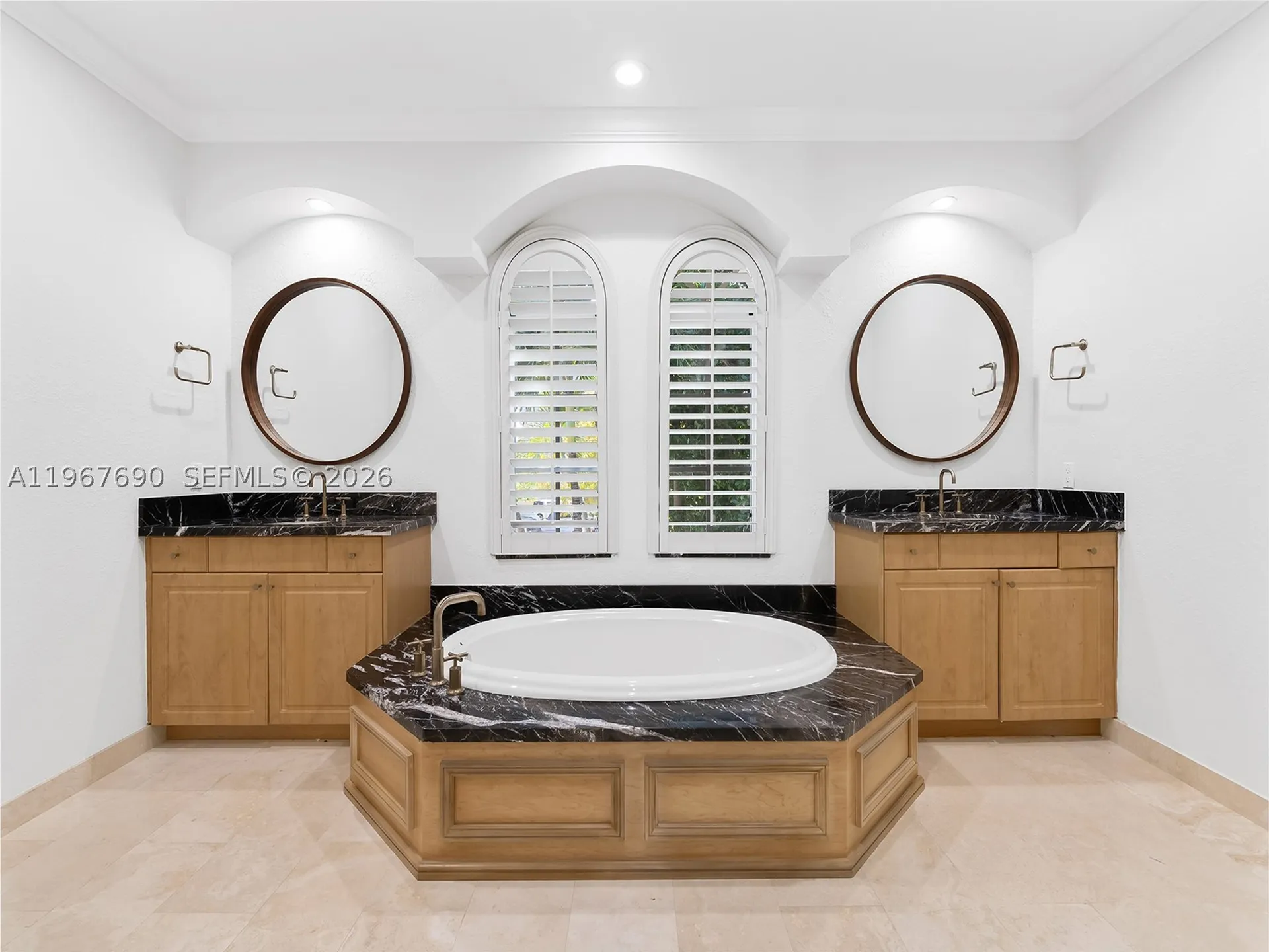 827 SE 2nd Court Fort Lauderdale FL 33301