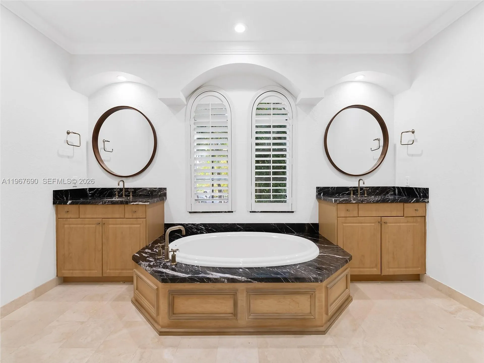 827 SE 2nd Court Fort Lauderdale FL 33301