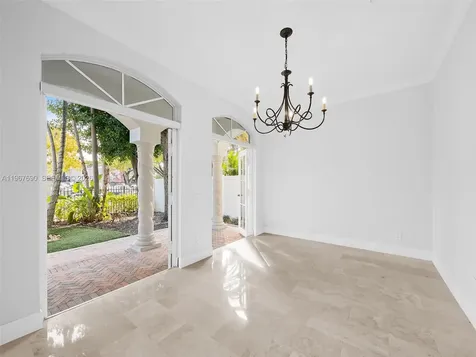 827 SE 2nd Court Fort Lauderdale FL 33301