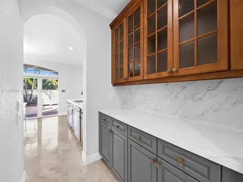 827 SE 2nd Court Fort Lauderdale FL 33301