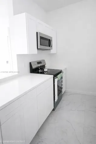 915 NE 199th Street Miami FL 33179