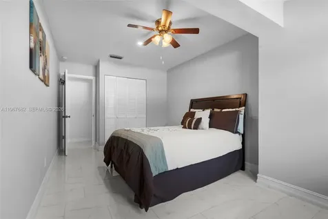 101 NE 2nd Place Dania Beach FL 33004
