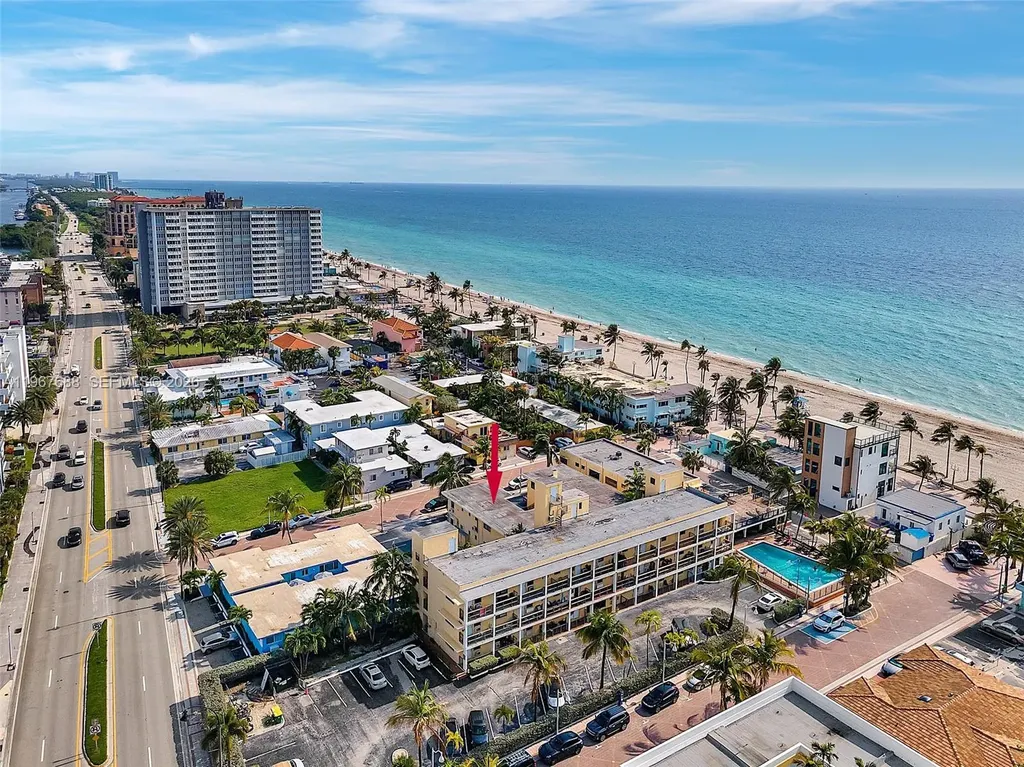322 Harding Street Hollywood FL 33019