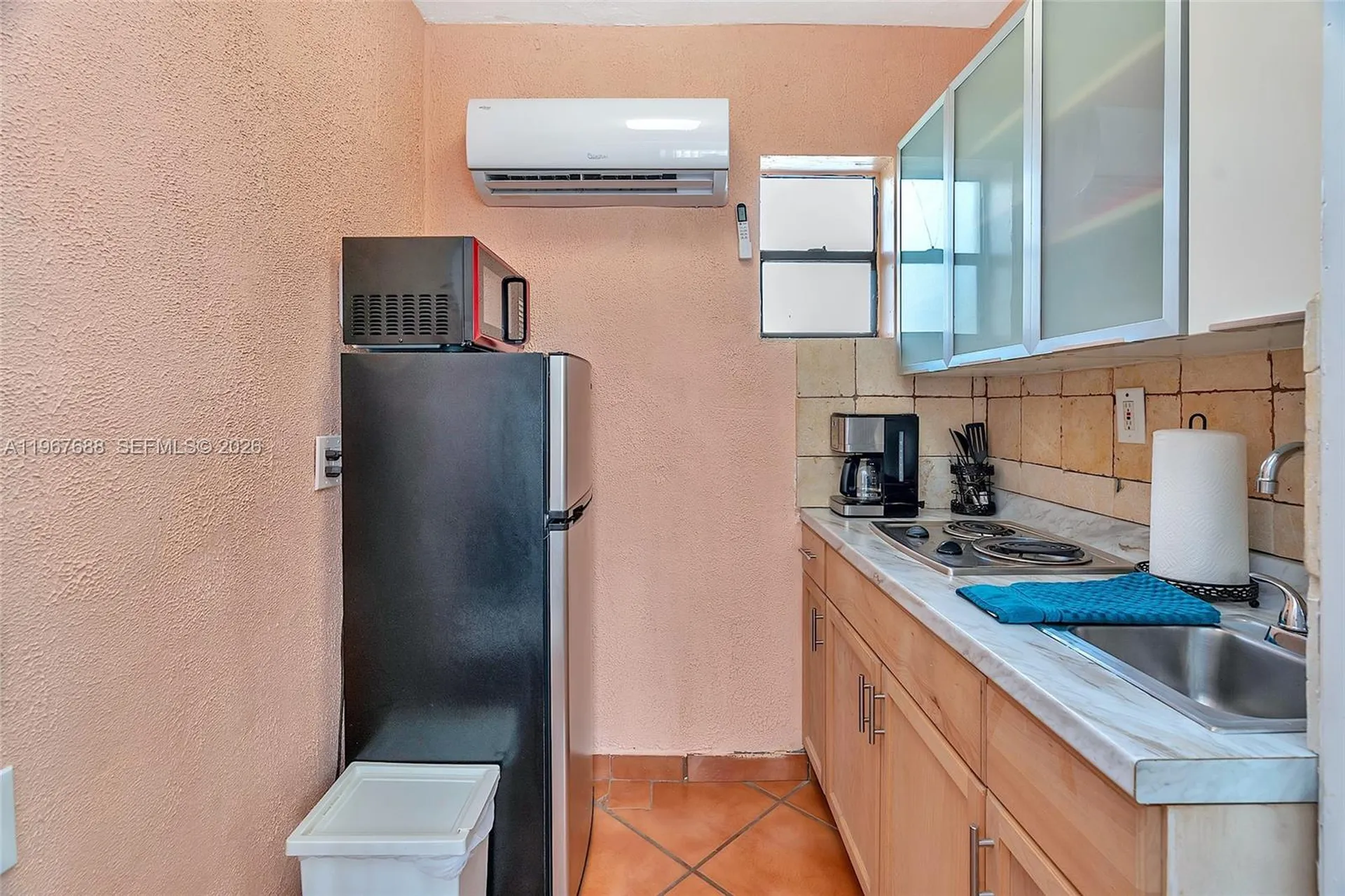 322 Harding Street Hollywood FL 33019