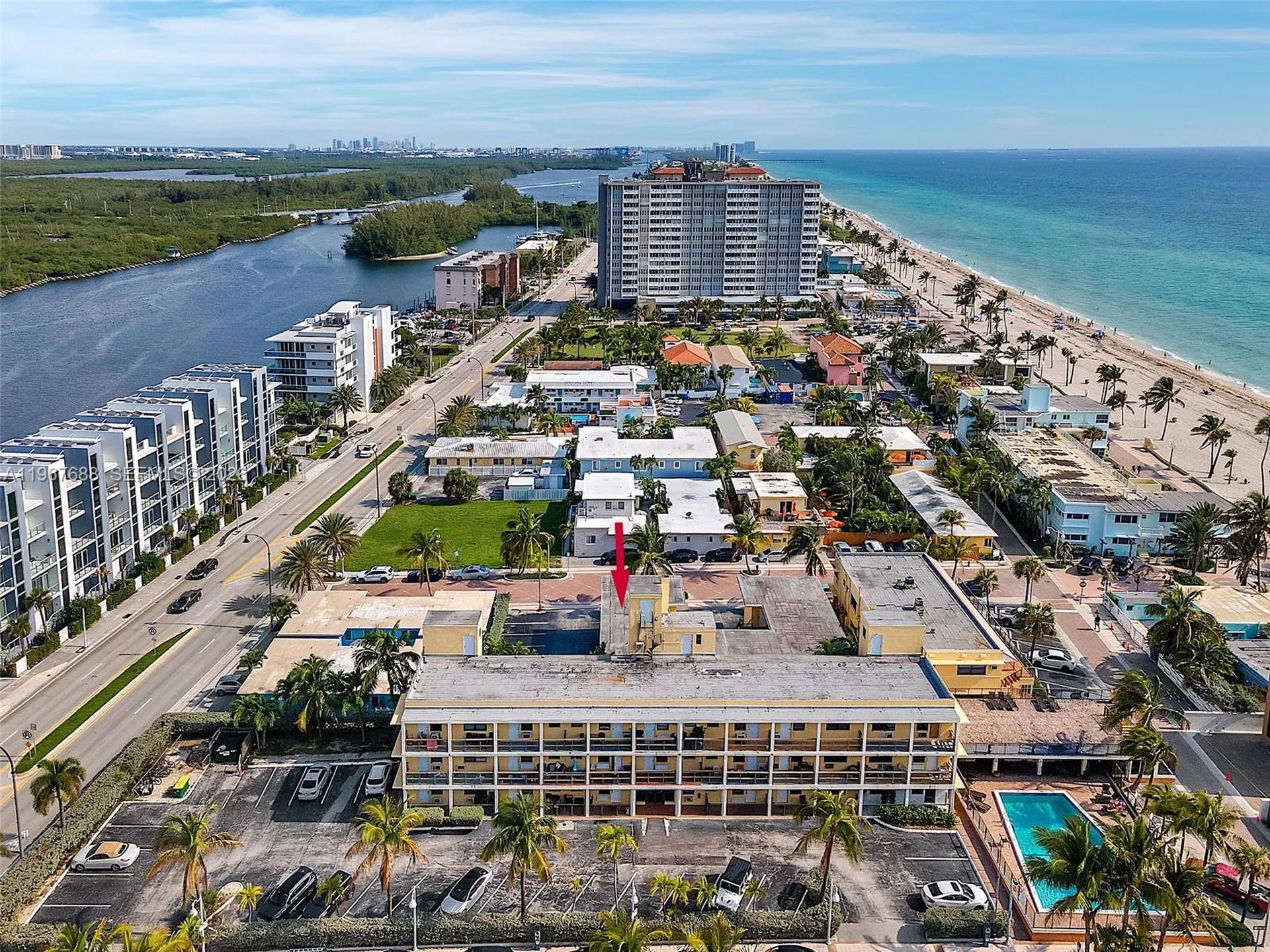 322 Harding Street Hollywood FL 33019