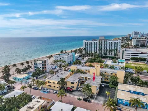 322 Harding Street Hollywood FL 33019
