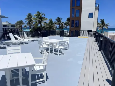 322 Harding Street Hollywood FL 33019