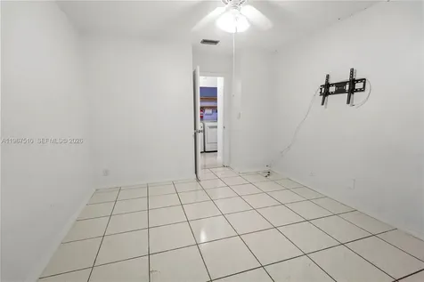 9311 Wedgewood Drive Tamarac FL 33321