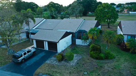 9311 Wedgewood Drive Tamarac FL 33321