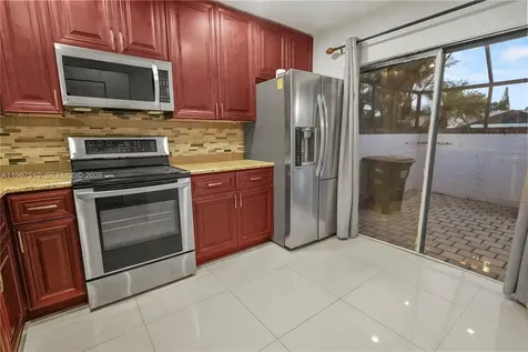 9311 Wedgewood Drive Tamarac FL 33321