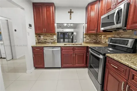 9311 Wedgewood Drive Tamarac FL 33321