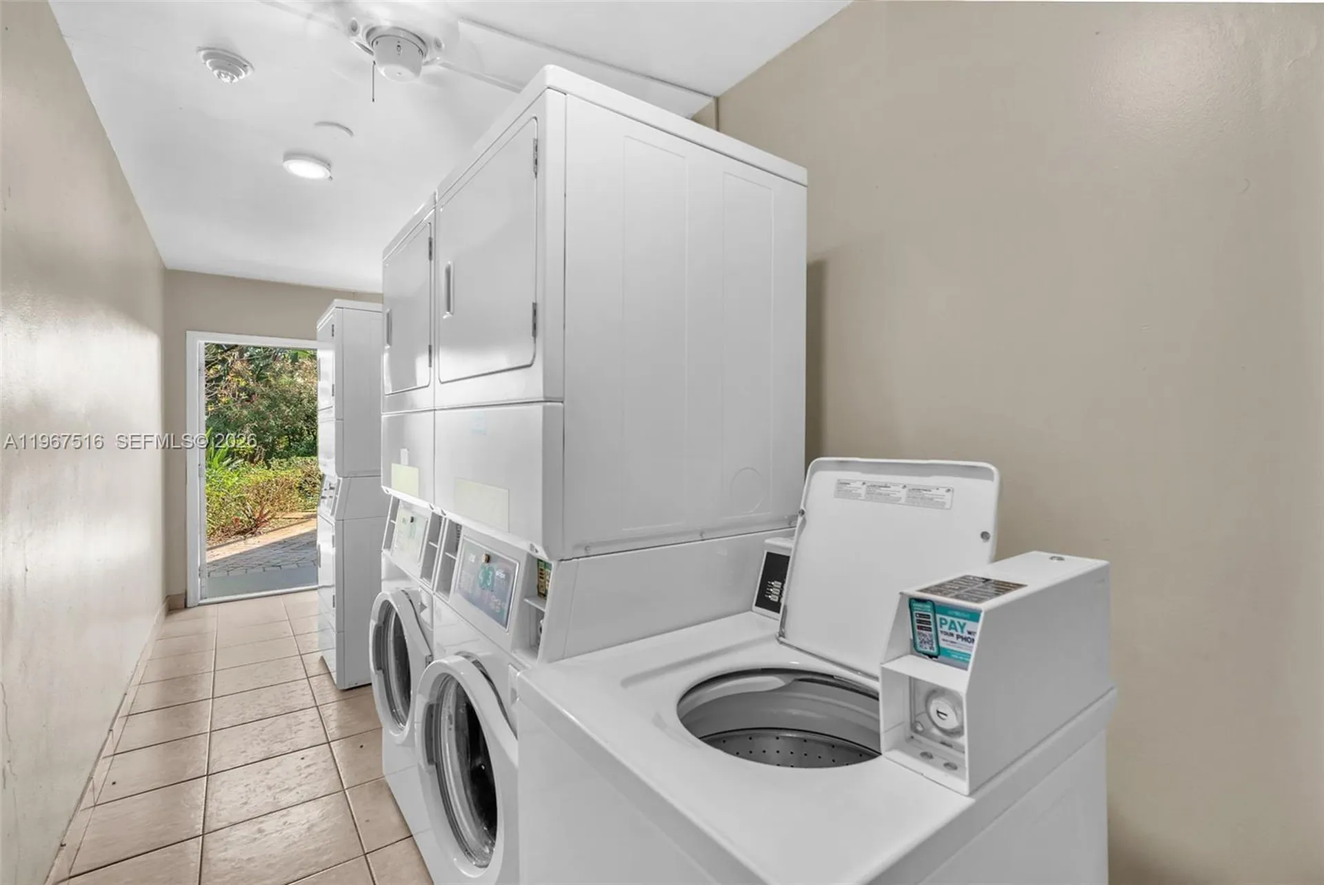 1423 Holly Heights Drive Fort Lauderdale FL 33304