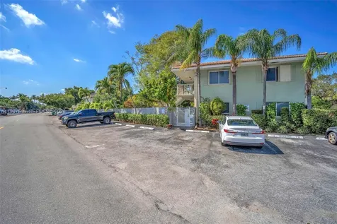 1423 Holly Heights Drive Fort Lauderdale FL 33304