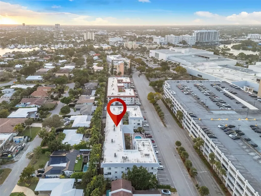 2500 NE 9th Street Fort Lauderdale FL 33304