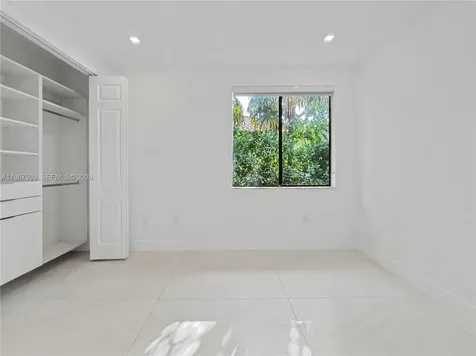 7733 SW 193rd Street Cutler Bay FL 33157