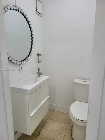 2040 NE 197th Terrace Miami FL 33179