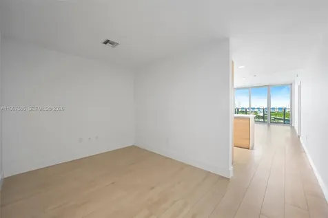 16385 Biscayne Boulevard North Miami Beach FL 33160