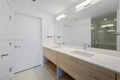 16385 Biscayne Boulevard North Miami Beach FL 33160