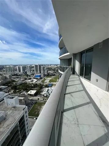 488 NE 18th Street Miami FL 33132
