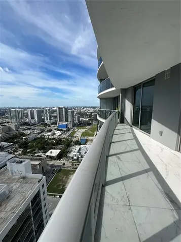 488 NE 18th Street Miami FL 33132