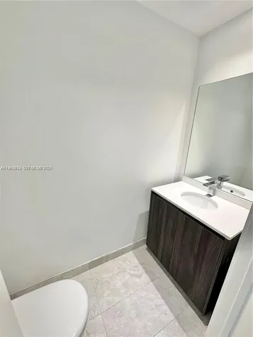 488 NE 18th Street Miami FL 33132
