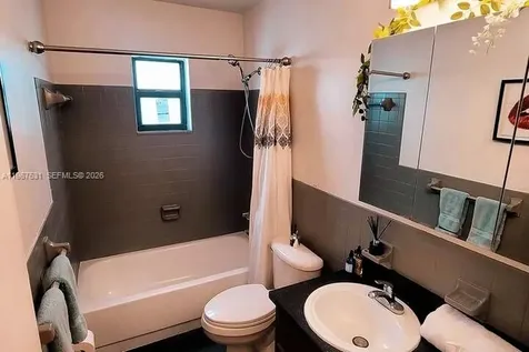 20 SE 12th Street Dania Beach FL 33004