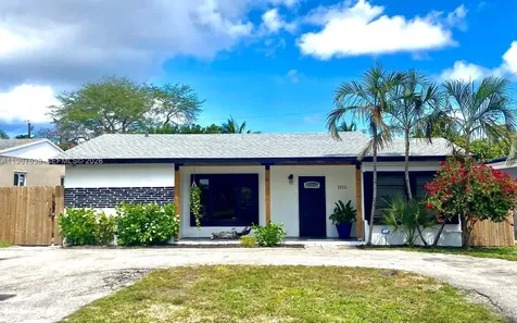 1512 NW 4th Avenue Fort Lauderdale FL 33311