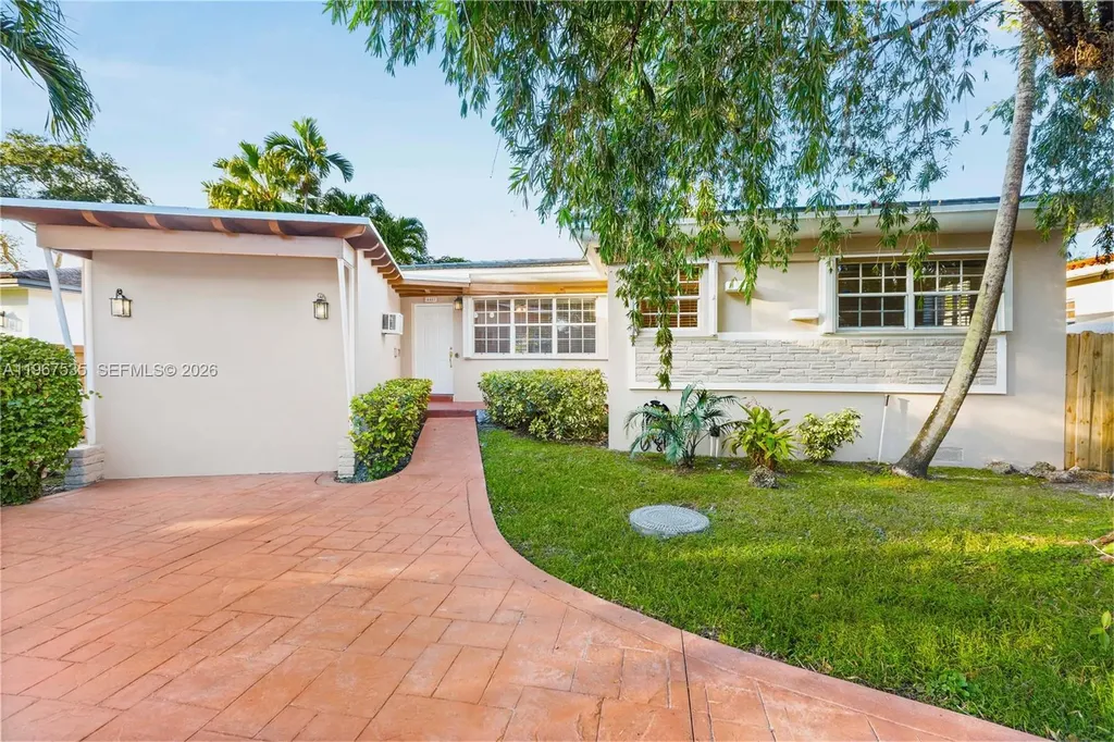 4487 SW 15th Terrace Miami FL 33134