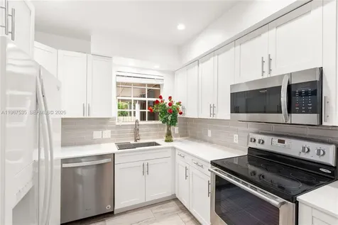 4487 SW 15th Terrace Miami FL 33134